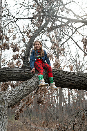 Elizabeth and Jen Family Portraits 2024-10