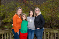 Elizabeth and Jen Family Portraits 2025-4