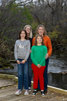 Elizabeth and Jen Family Portraits 2025-11