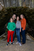 Elizabeth and Jen Family Portraits 2025-18