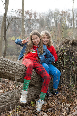 Elizabeth and Jen Family Portraits 2024-27