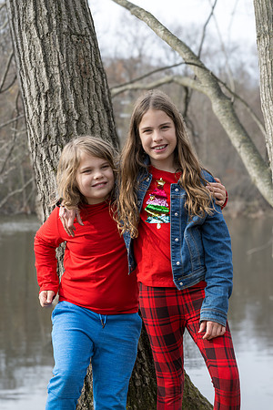 Elizabeth and Jen Family Portraits 2024-39