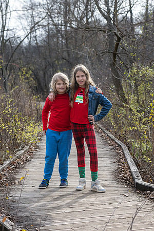 Elizabeth and Jen Family Portraits 2024-44