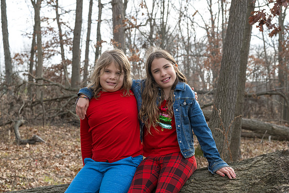 Elizabeth and Jen Family Portraits 2024-4